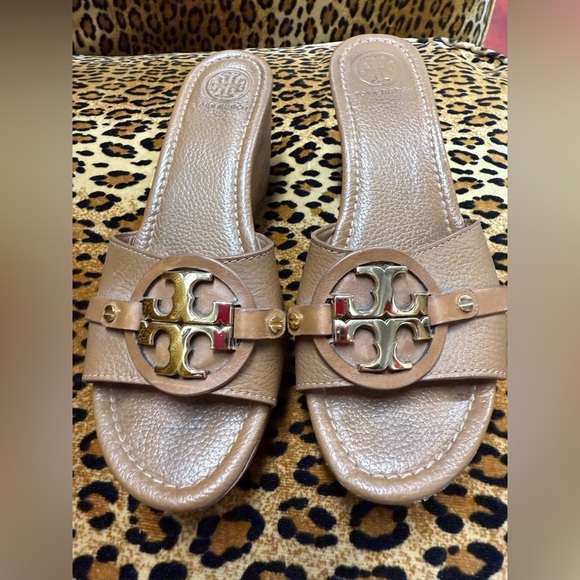 Tory Burch Tan Leather Slide Sandals - Picture 1 of 8